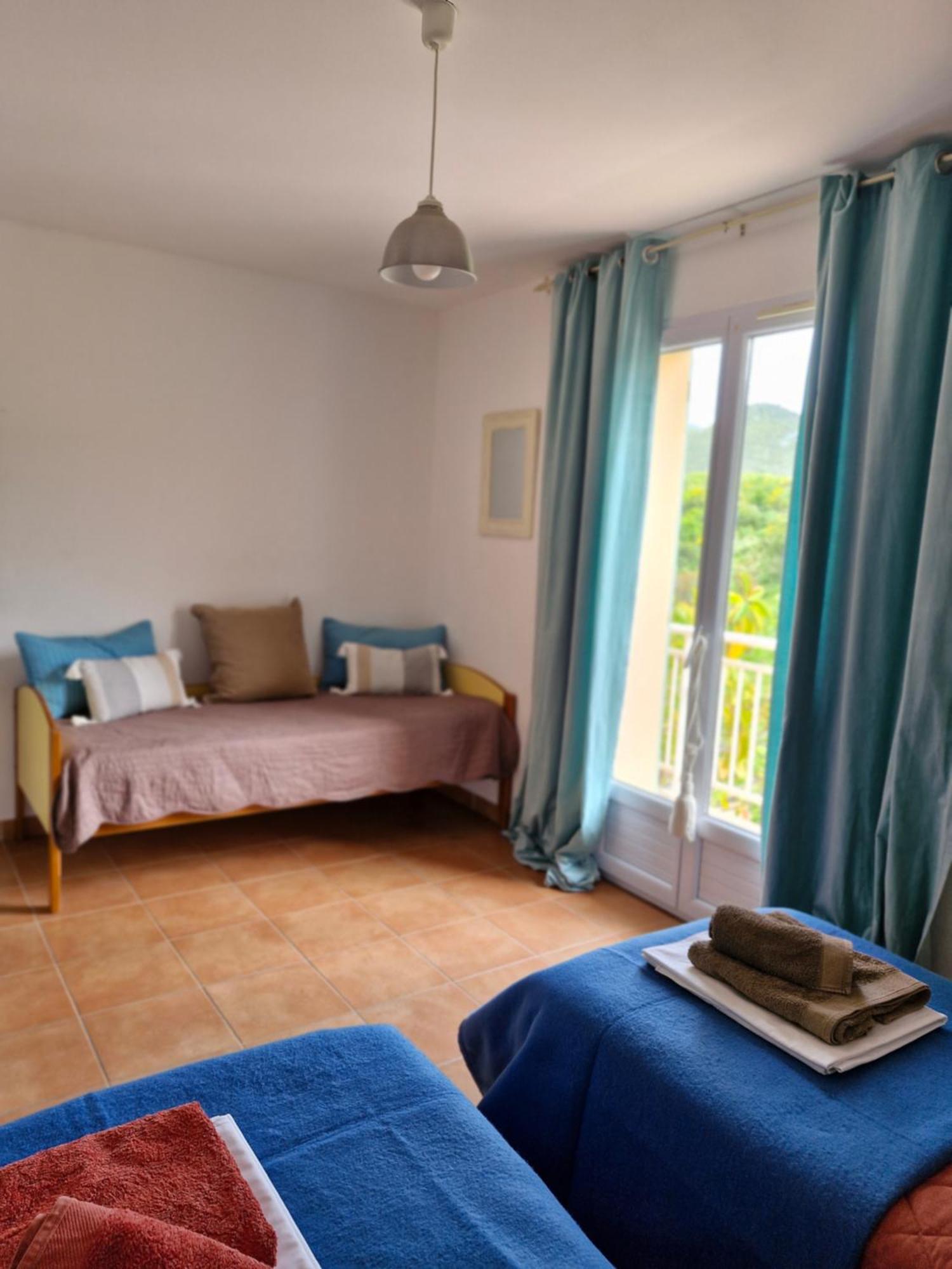 Le Panoramic Apartment Saint-Florent  Cameră foto